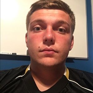 Meet your Posher, Zac