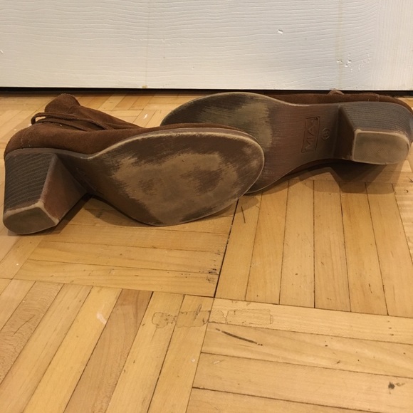 MIA suede booties - Picture 2 of 4