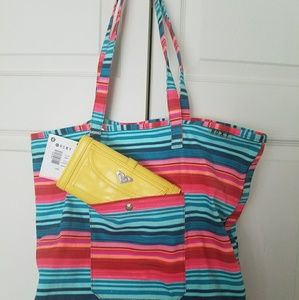 Roxy tote bag and wallet