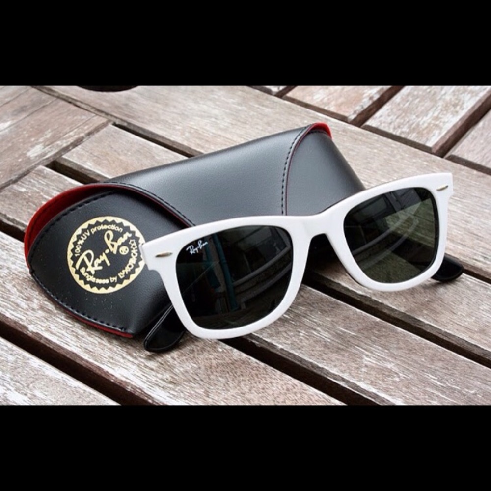 NWOT White Matte Wayfair Raybands