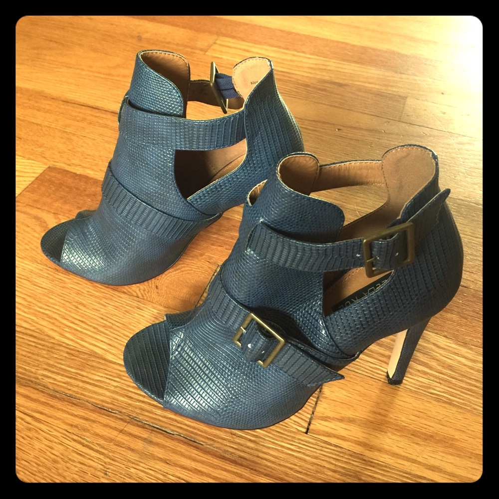 Izabella Rue high heel booties