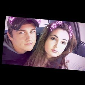 Meet your Posher, Skyler