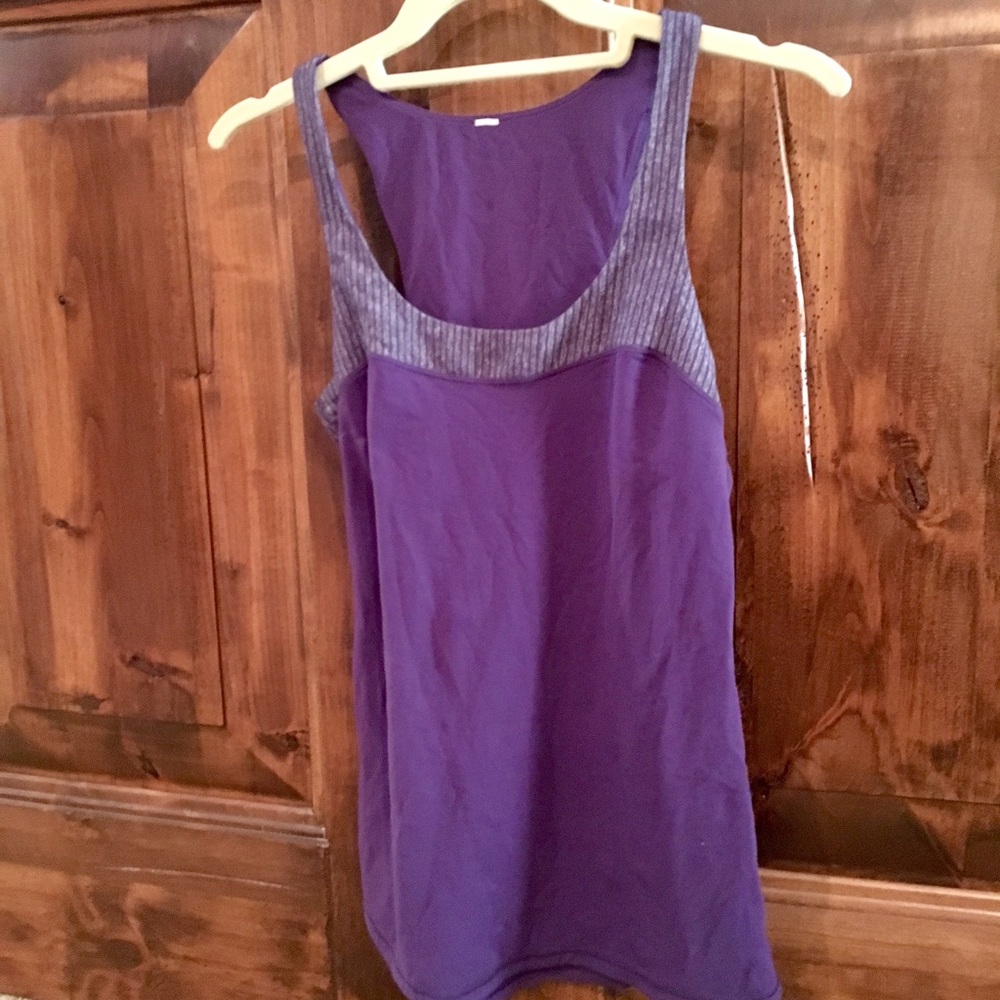 Lululemon flowy purple top