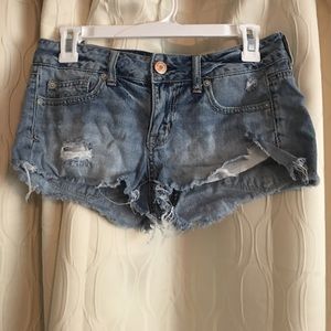 Distressed American eagle shorts