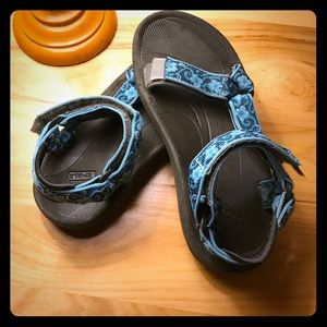 Kids Teva sandals