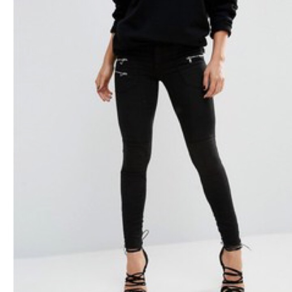 Blank NYC Skinny Classique black pants