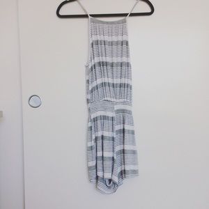 Pacsun romper
