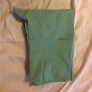 NWOT sage highrise wunder under pants by lululemon