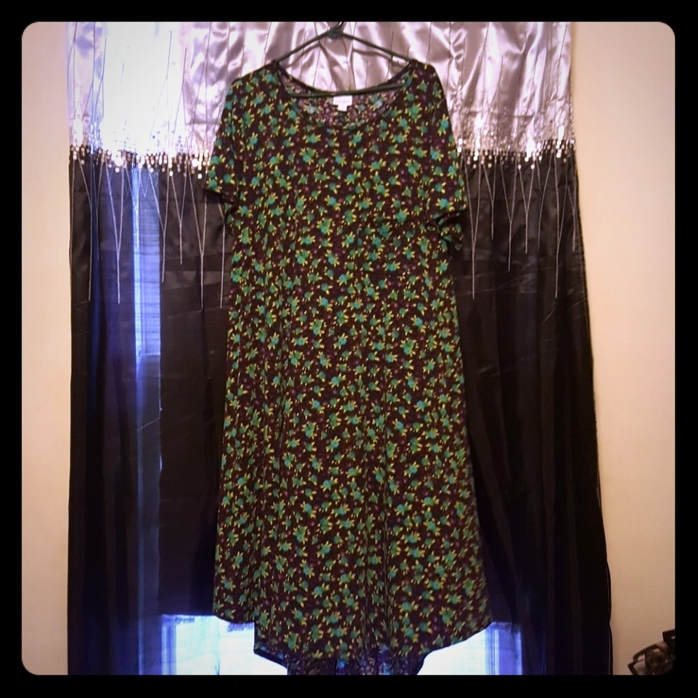 🍀CARLY DRESS🍀