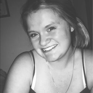 Meet your Posher, Lindsey