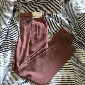 🌻NWT Uniqlo - Drapes Jogger Pants - Mauve 🌻