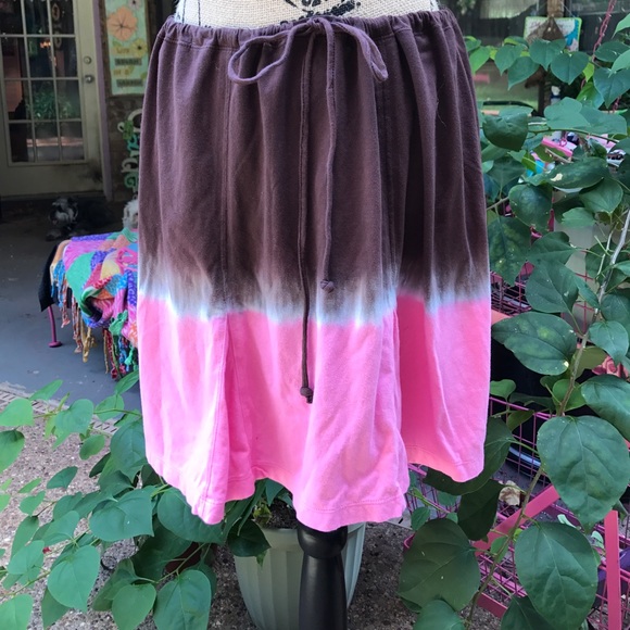 Moda International Dresses & Skirts - Super cute and comfy tee shirt knit skirt
