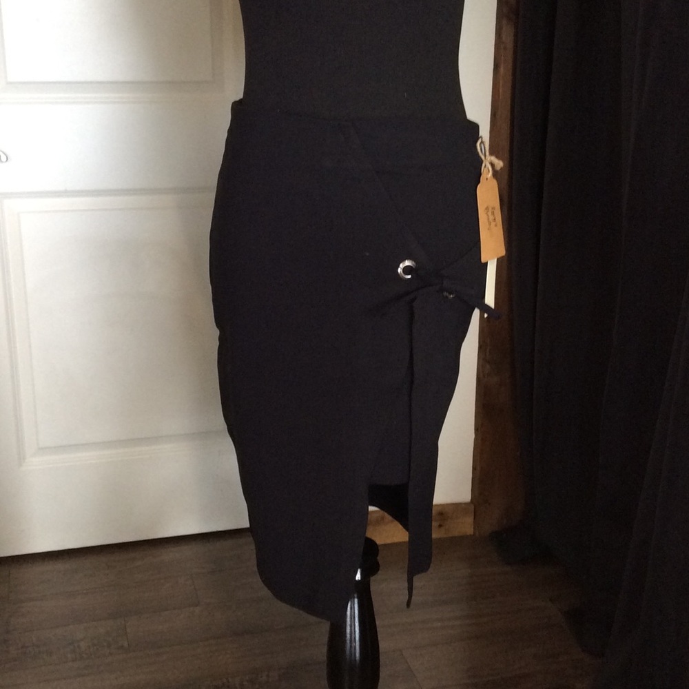 Black skirt