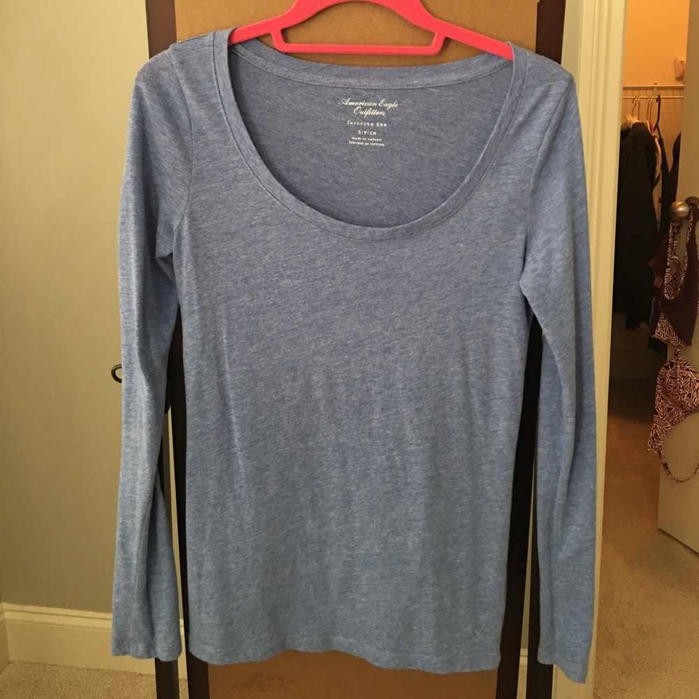 American Eagle- super soft "favorite tee"