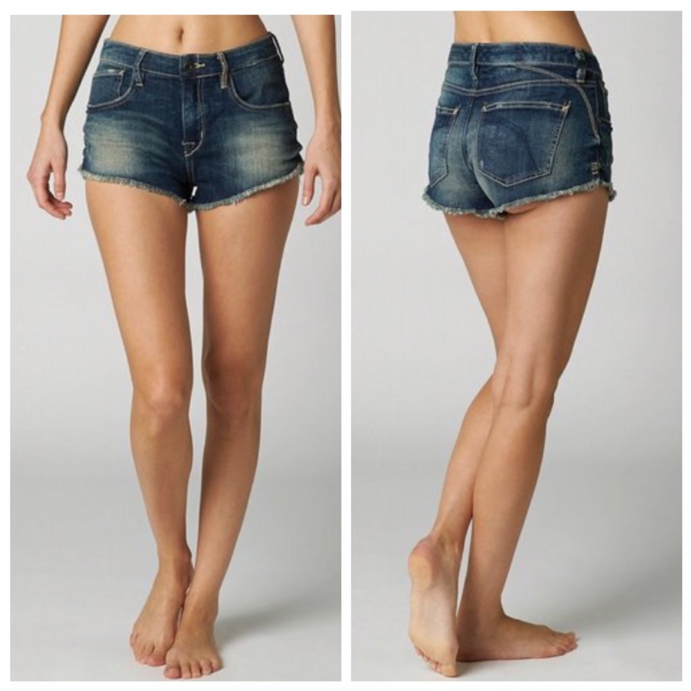 🆕FOX RACING WOMENS BURNOUT CUTOFF DENIM SHORTS - Picture 2 of 8