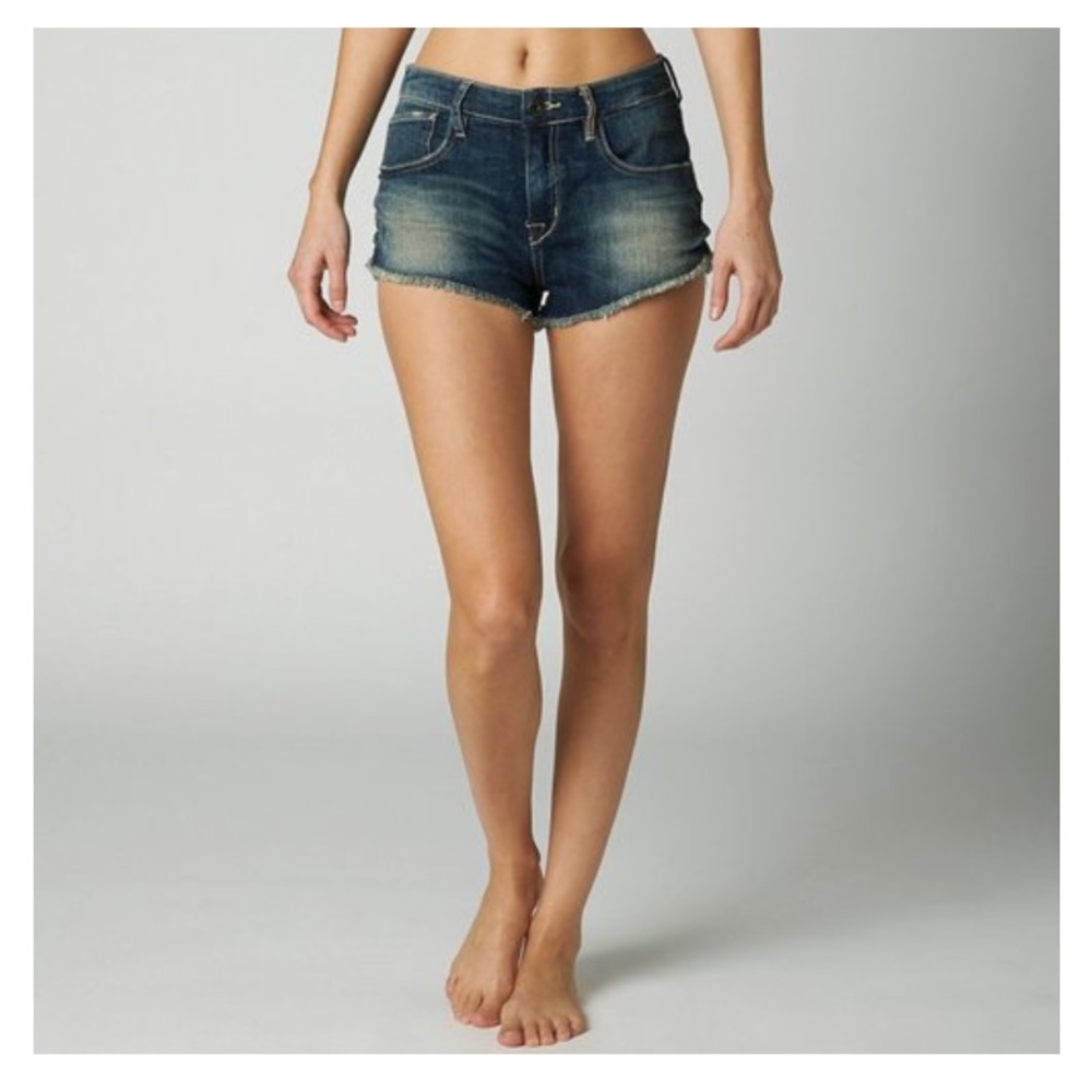 🆕FOX RACING WOMENS BURNOUT CUTOFF DENIM SHORTS - Picture 3 of 8
