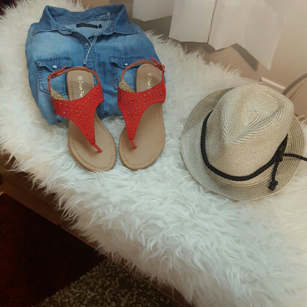 New, fun, Sparkely ruby red, thong sandles