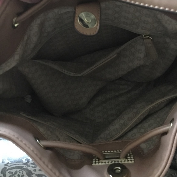 ❌❌Tan leather cross body bag SOLD❌❌❌ - Picture 4 of 4