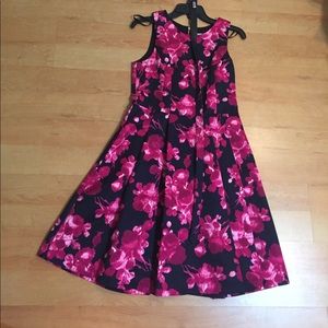 Gently used midi dress