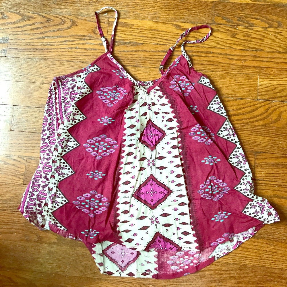 Billabong tank. Never worn!