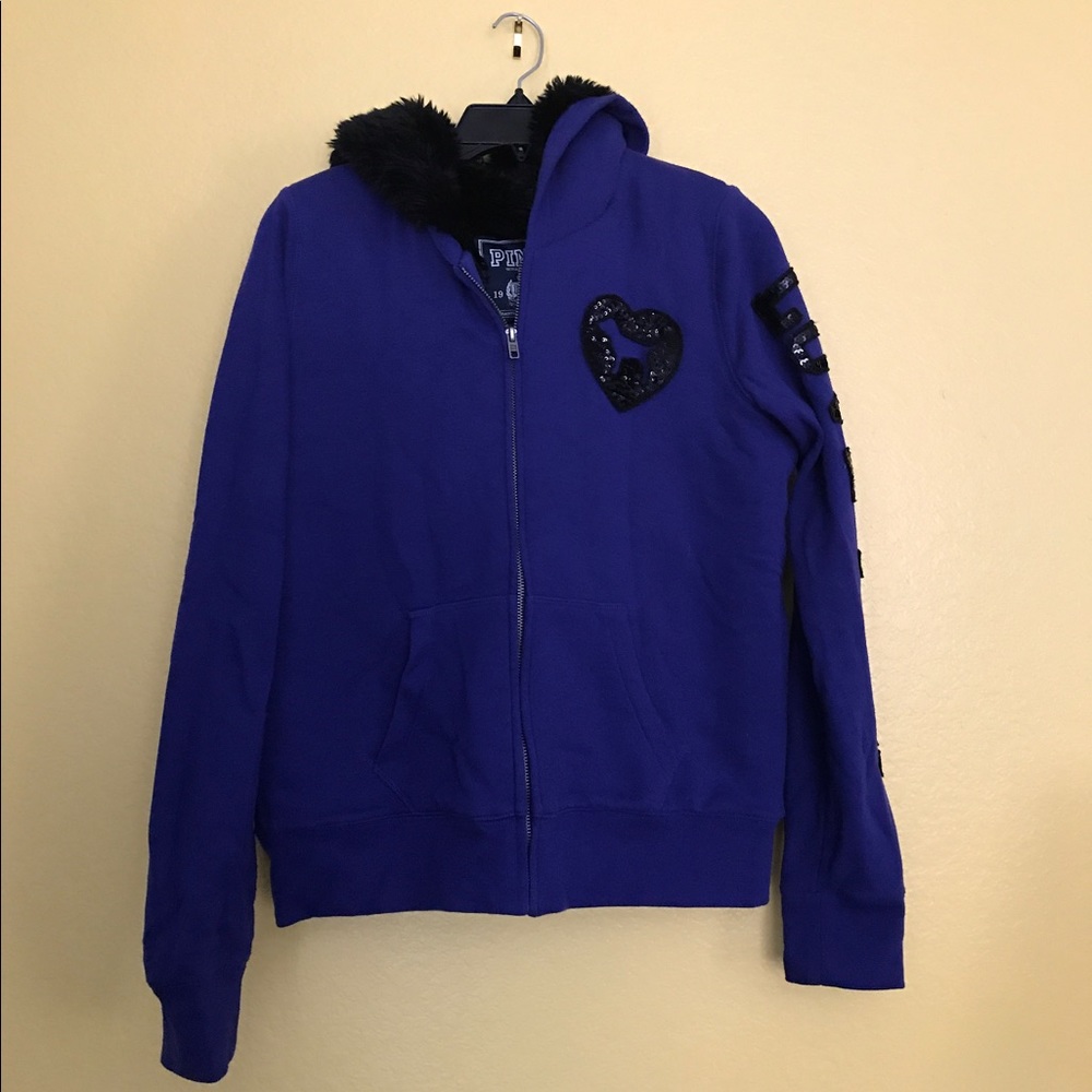 PINK 💙 FLUFFY ZIP-UP SWEATER