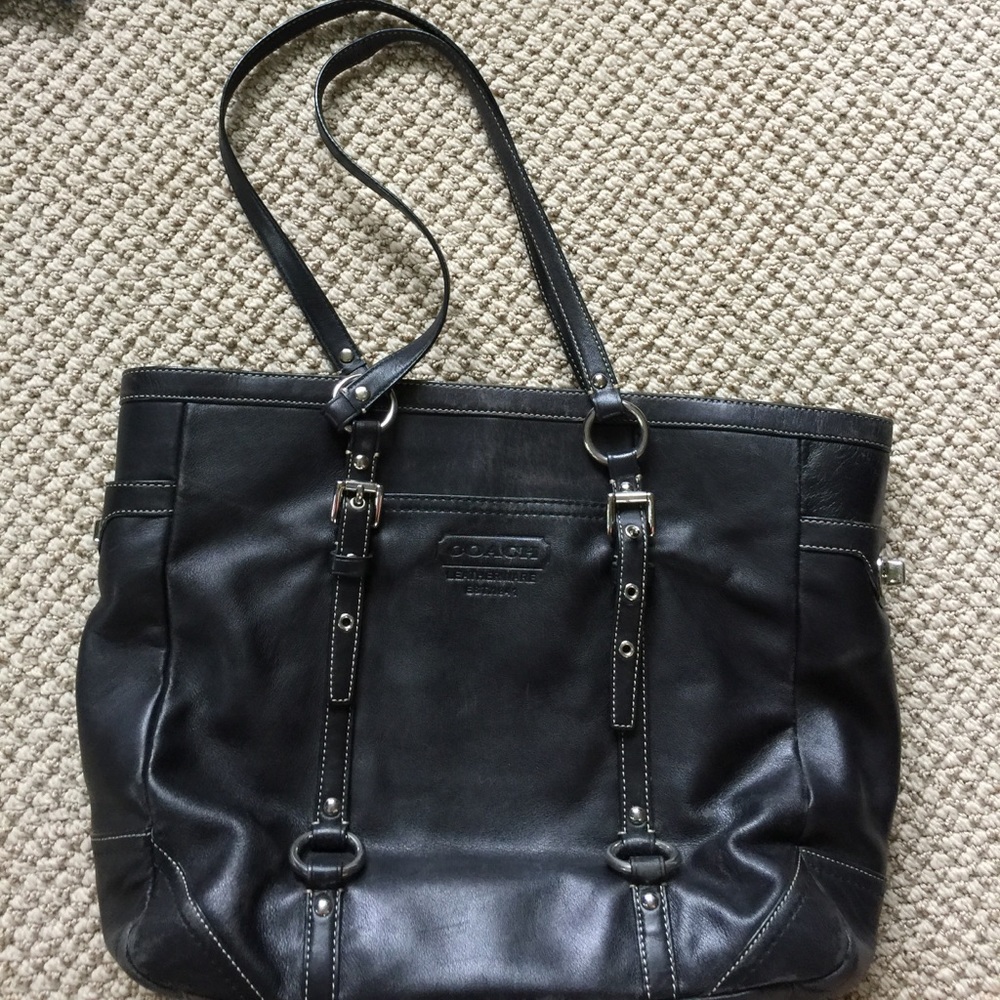 Slightly used black COACH purse
