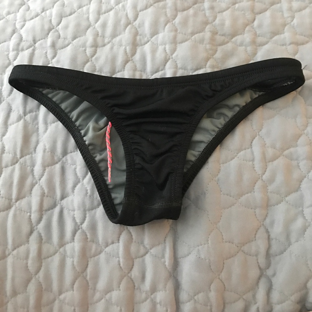 Bikini bottom