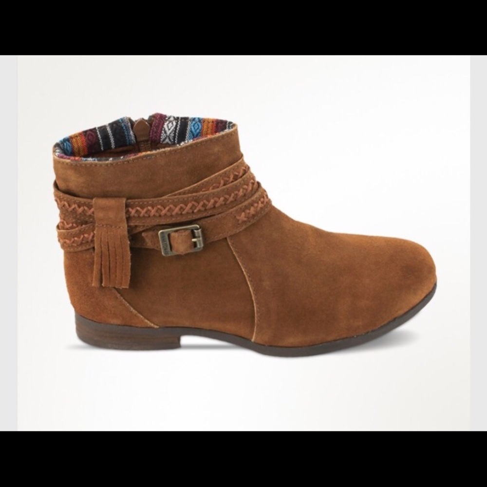 Minnetonka Booties