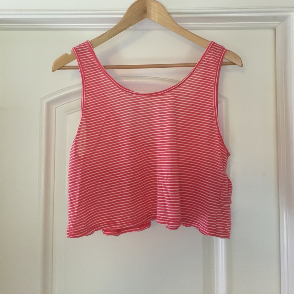 Detailed back crop top