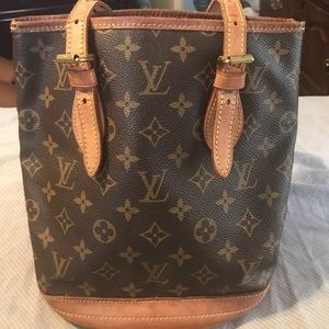 Authentic Louis Vuitton Bucket Bag