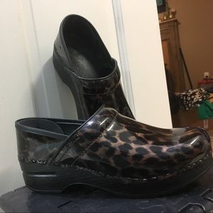 Leopard print Dansko shoes