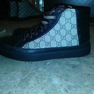 Gucci/sneakers