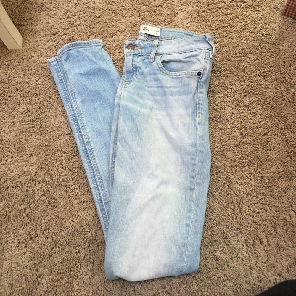 Hollister light wash jeans