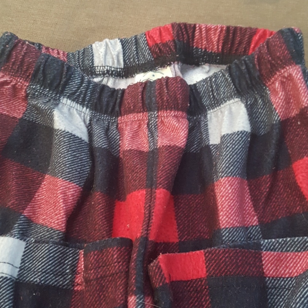 Pjs - Picture 2 of 3
