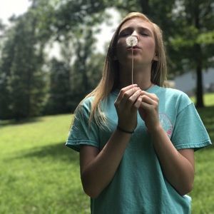 Meet your Posher, Gabby