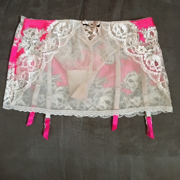 🚫Sold🚫 - Picture 2 of 4