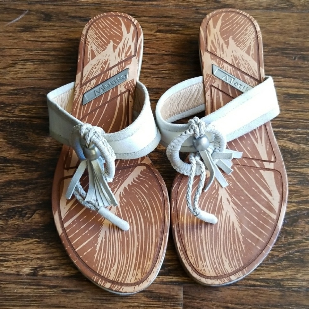 Designer MATIKO Flat Sandals