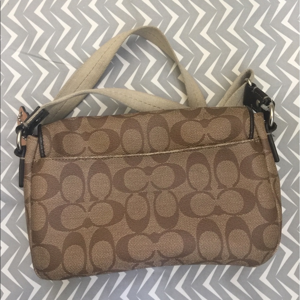 Purse - Picture 3 of 5