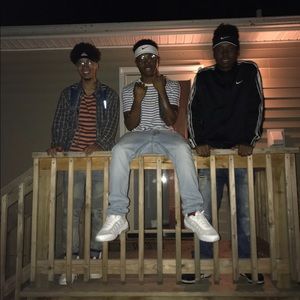 Meet your Posher, Romeloe