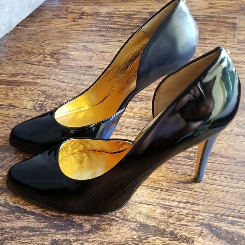 TED BAKER LONDON Leather Heels - Picture 2 of 4