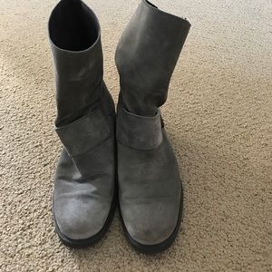 Ladies Boots