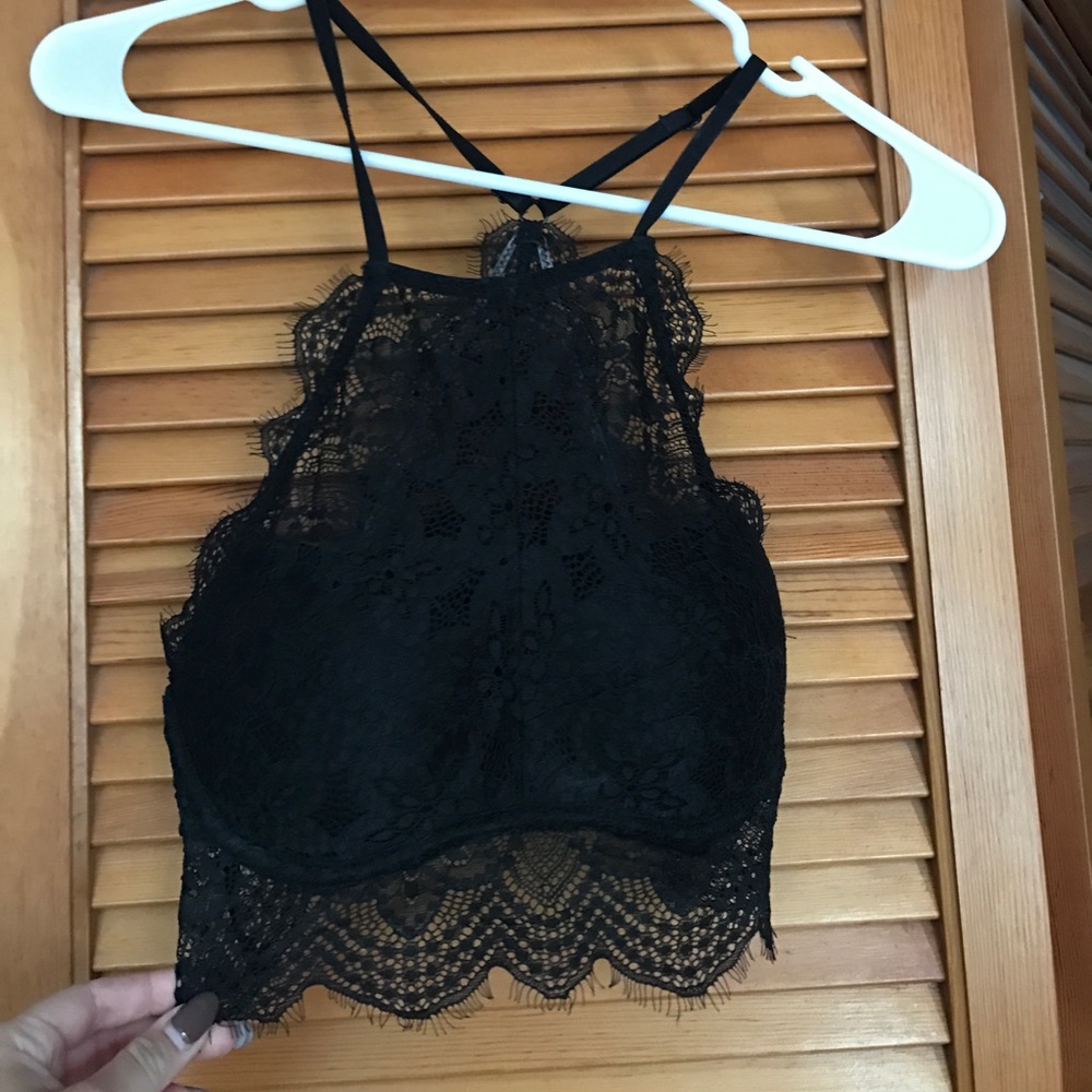 BRAND NEW BLACK BRALETTE VS
