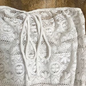 🚨CLEARANCE🚨Victoria's Secret White Lace Romper