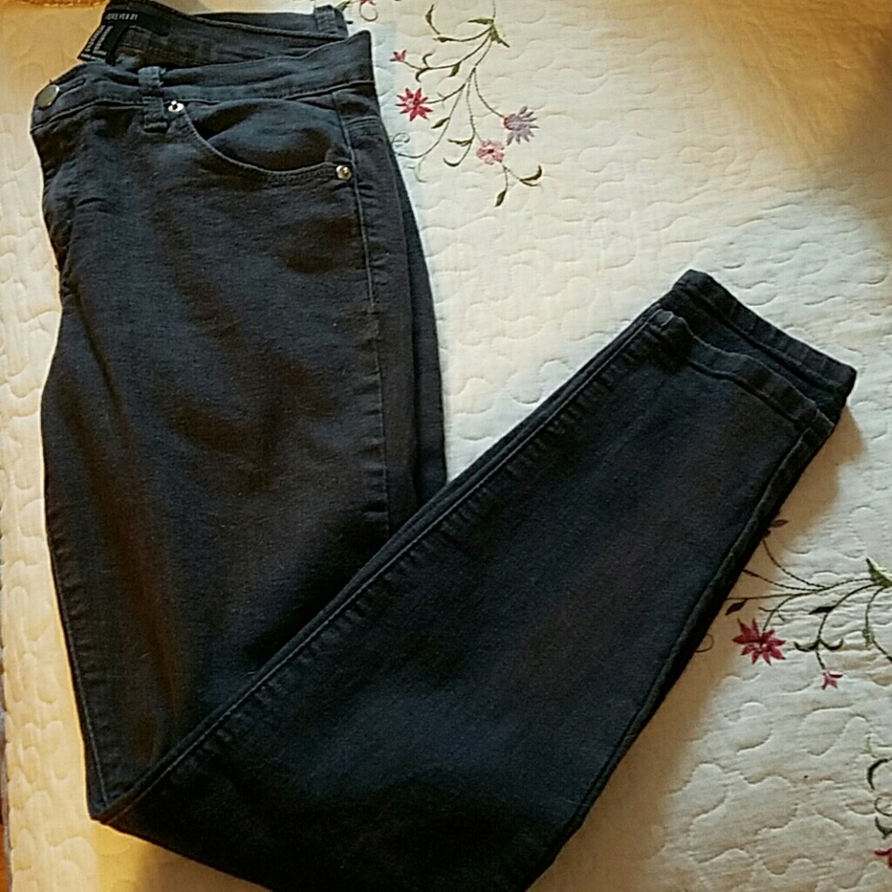 Forever 21 skinny jeans