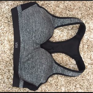 VS Sports Bra