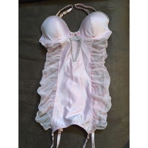 NWOT VS Pink & Rhinestone Bustier w/ Garters 34C