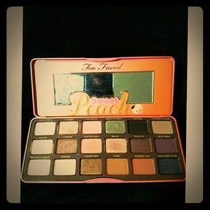 Toofaced sweet peach  pallette