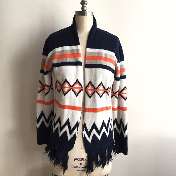 ekklesia Sweaters - ❗️SALE❗️ Navy & Coral Print Cardigan Sweater!