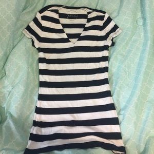 Striped v neck top