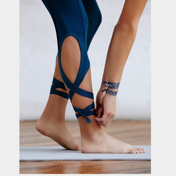 🎉HP🎉free people || turnout leggings - Picture 3 of 7